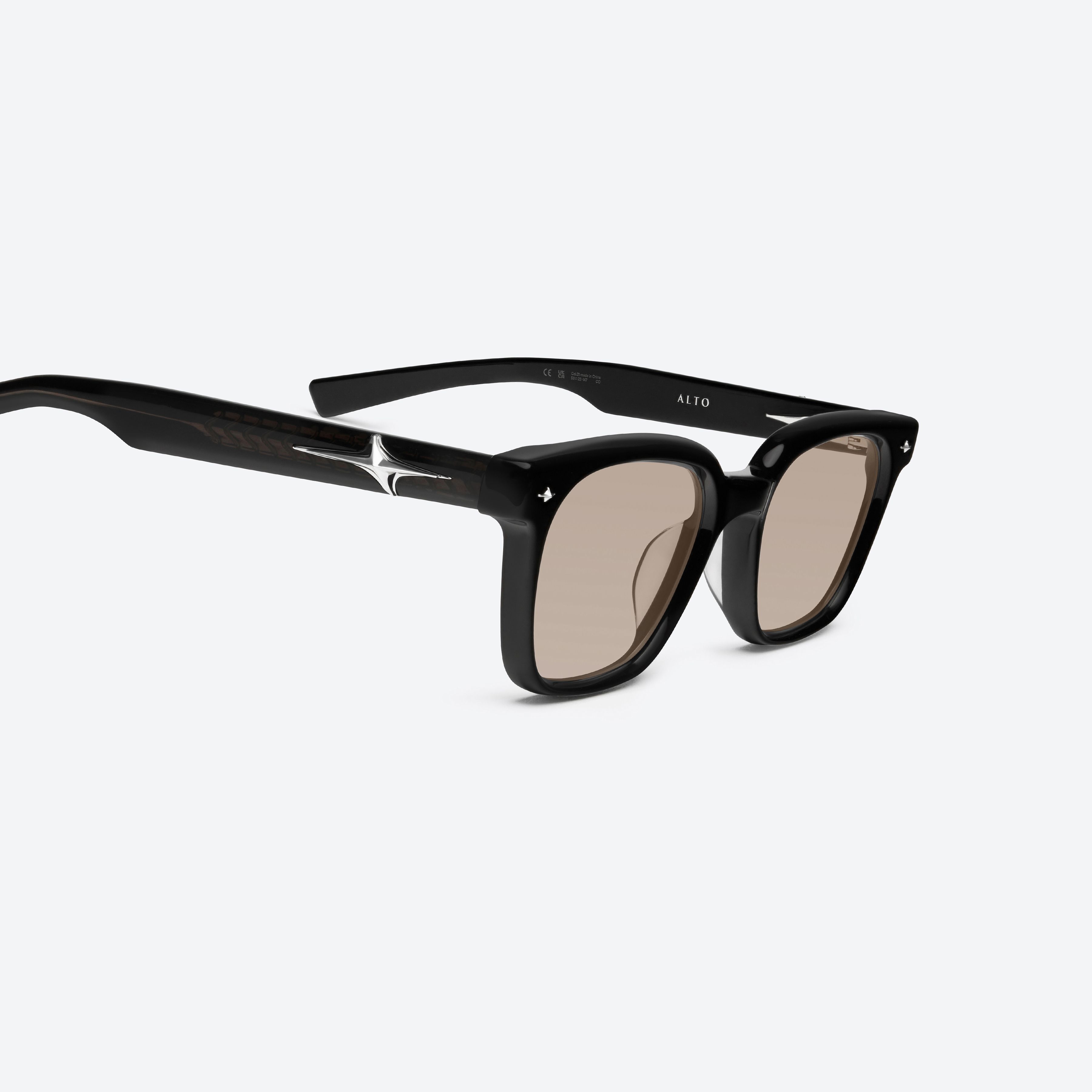 Dadio 01 | Gentle Monster JP 公式オンラインストア