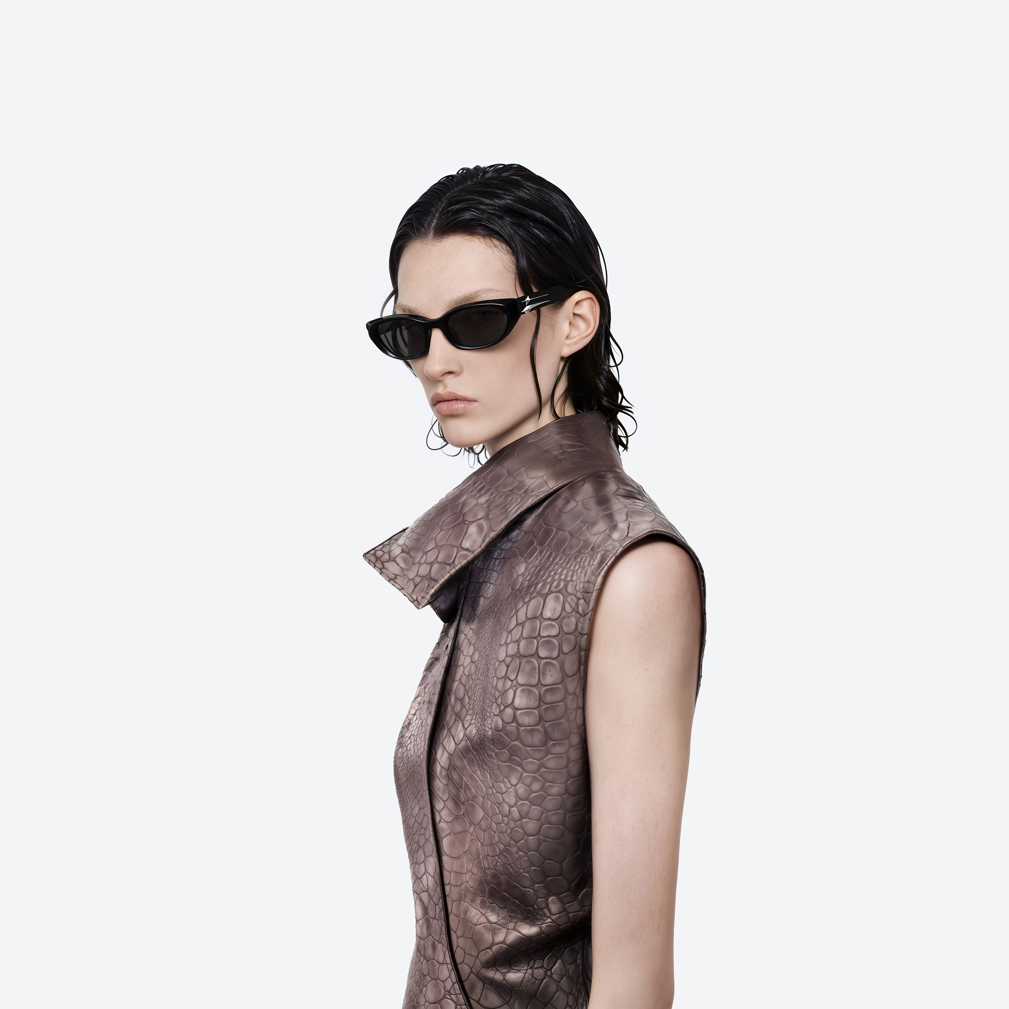 Maison Margiela - MM108 01 | Gentle Monster INT Official Site