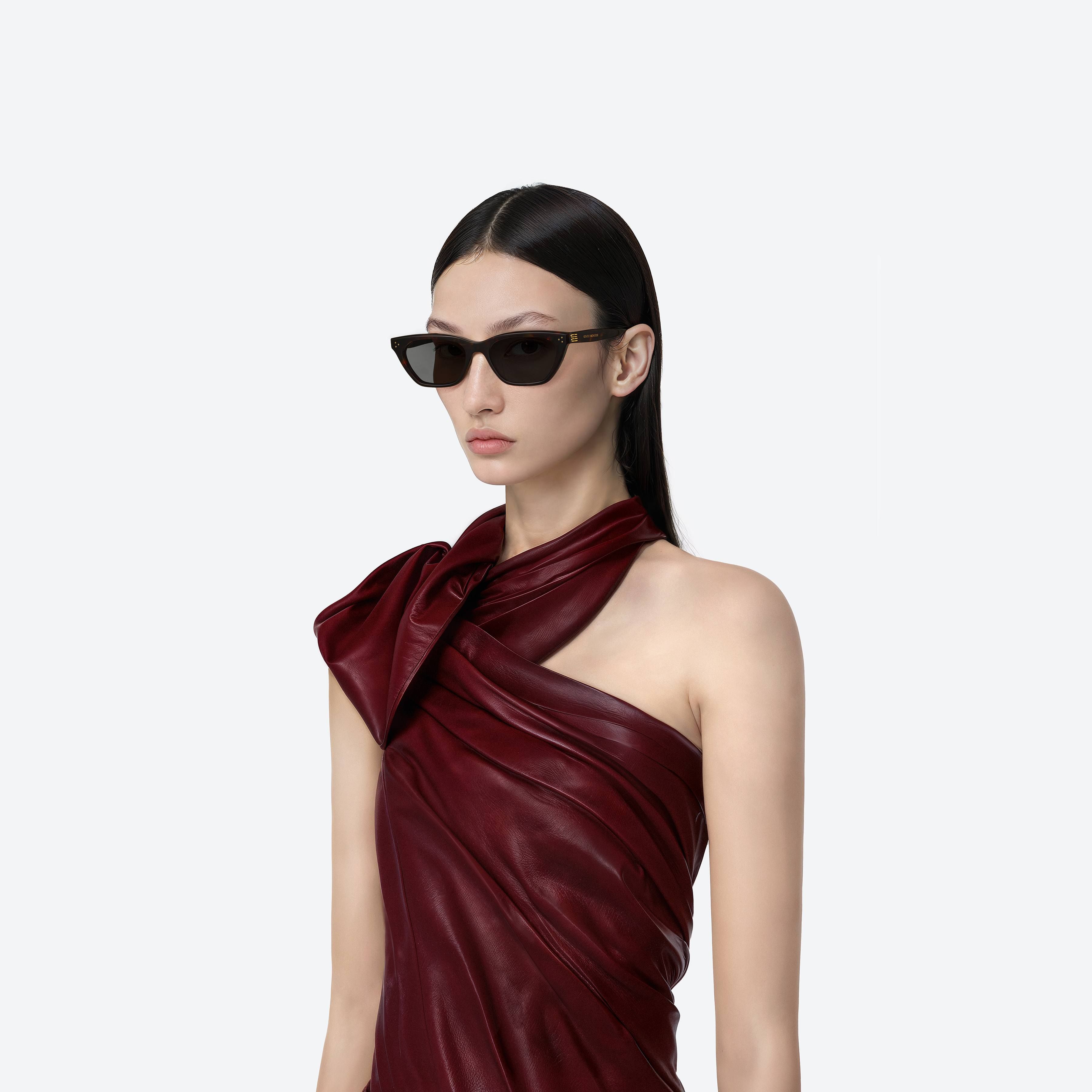 Gisele T1 | Gentle Monster JP 公式オンラインストア