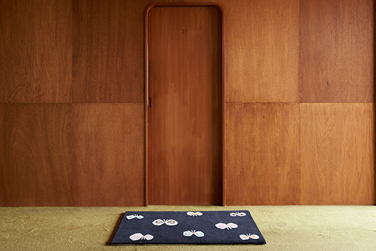 hana hane ラグ - minä perhonen