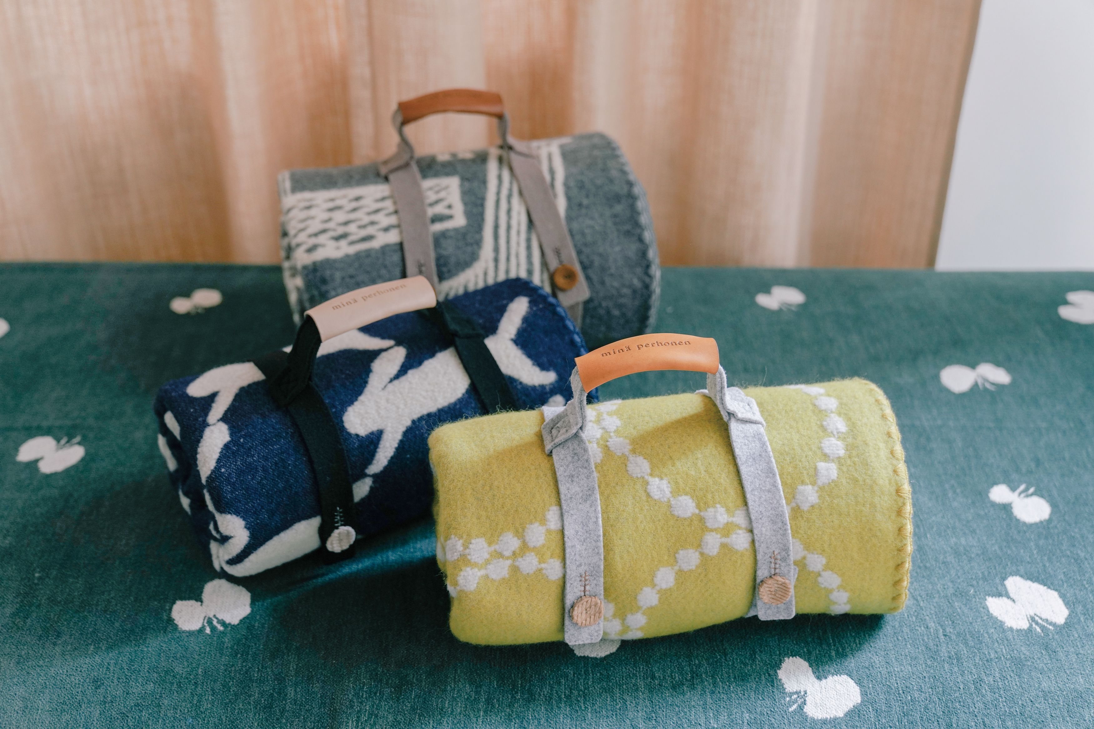 wool blanket 発売のお知らせ。10月2日〜 - minä perhonen