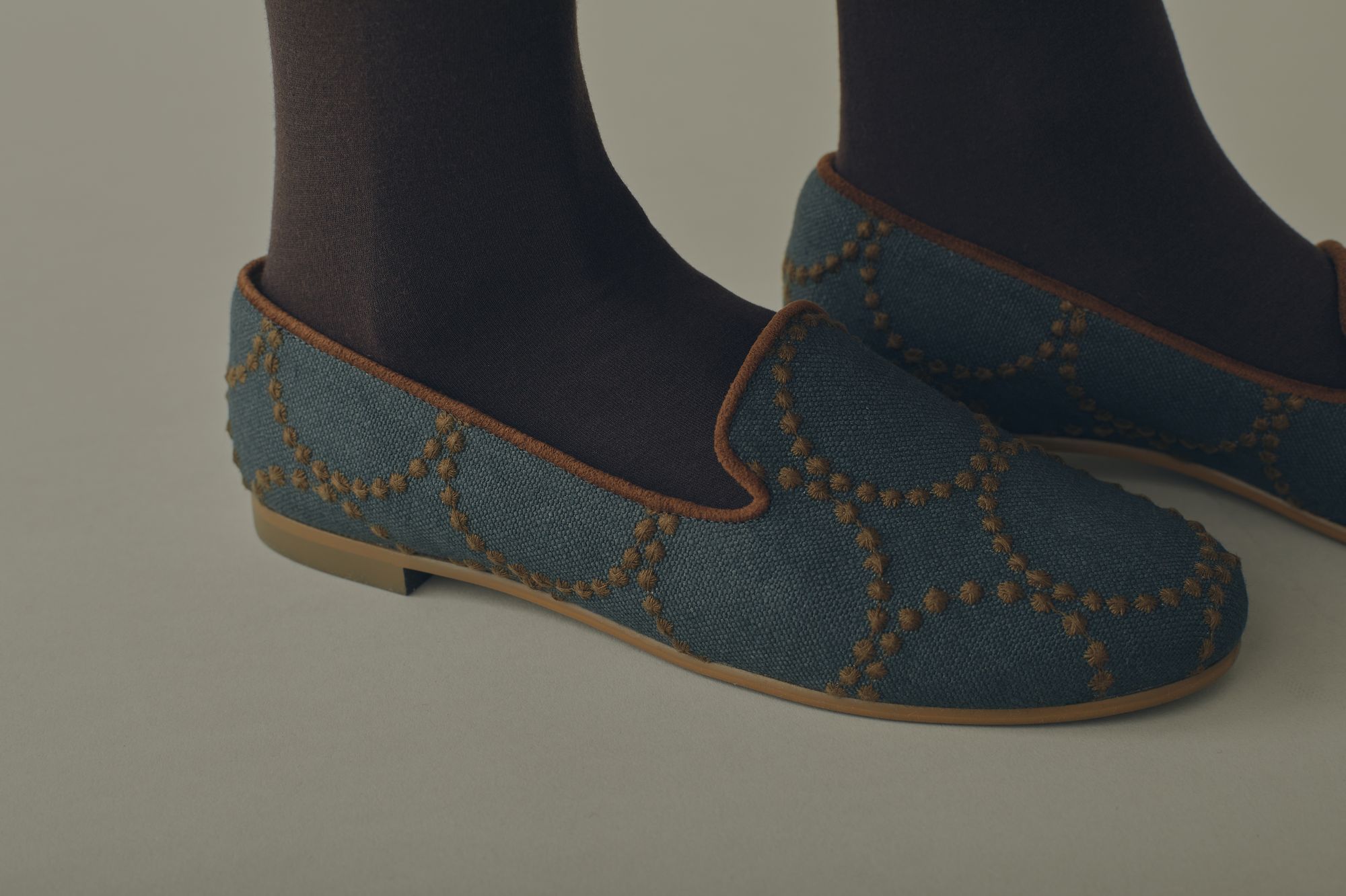 tambourine aurinko - minä perhonen