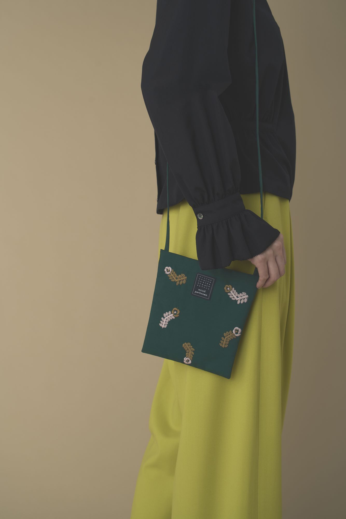 petal feather pocket bag - minä perhonen