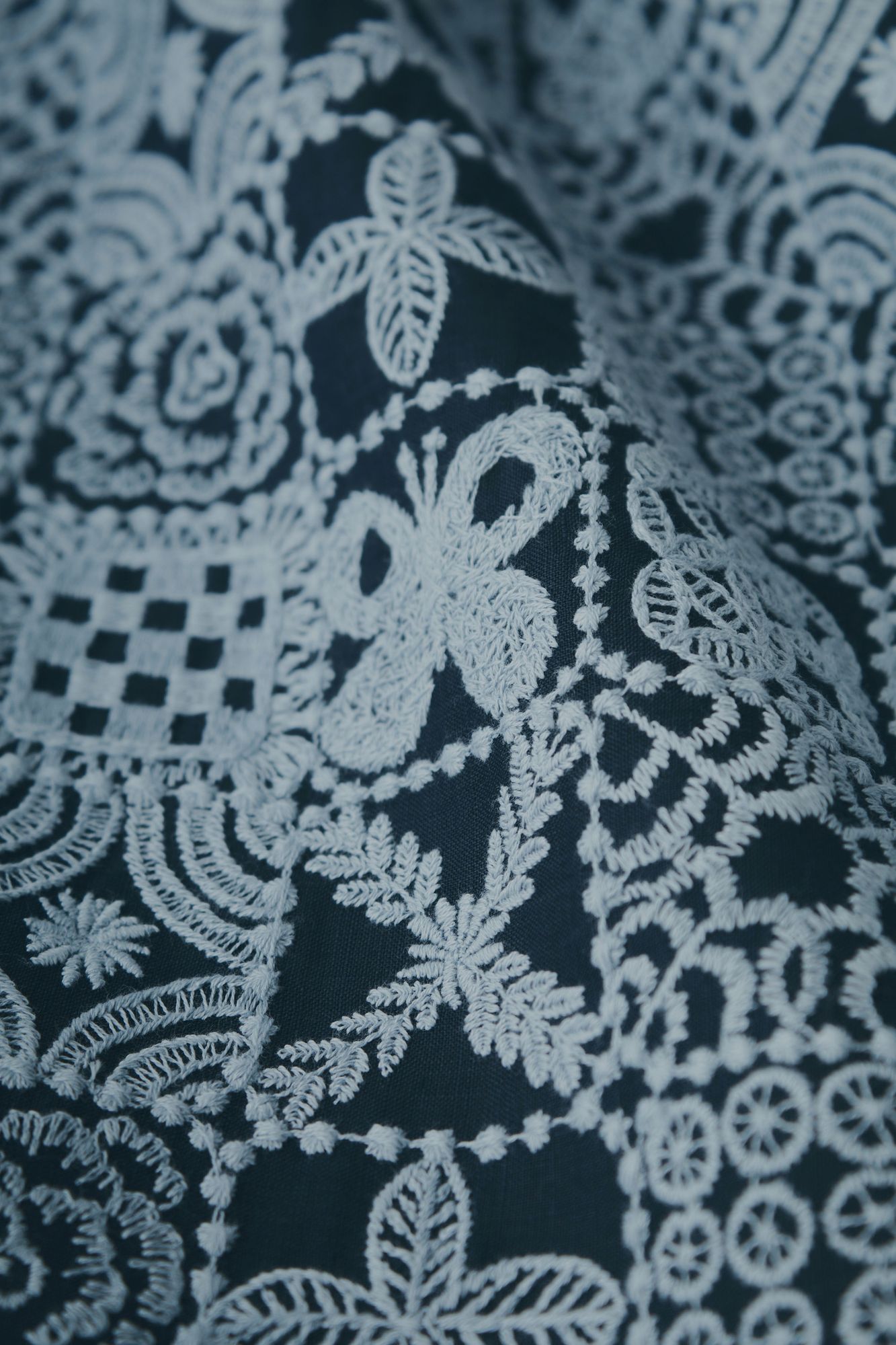 forest tile ファブリック - minä perhonen