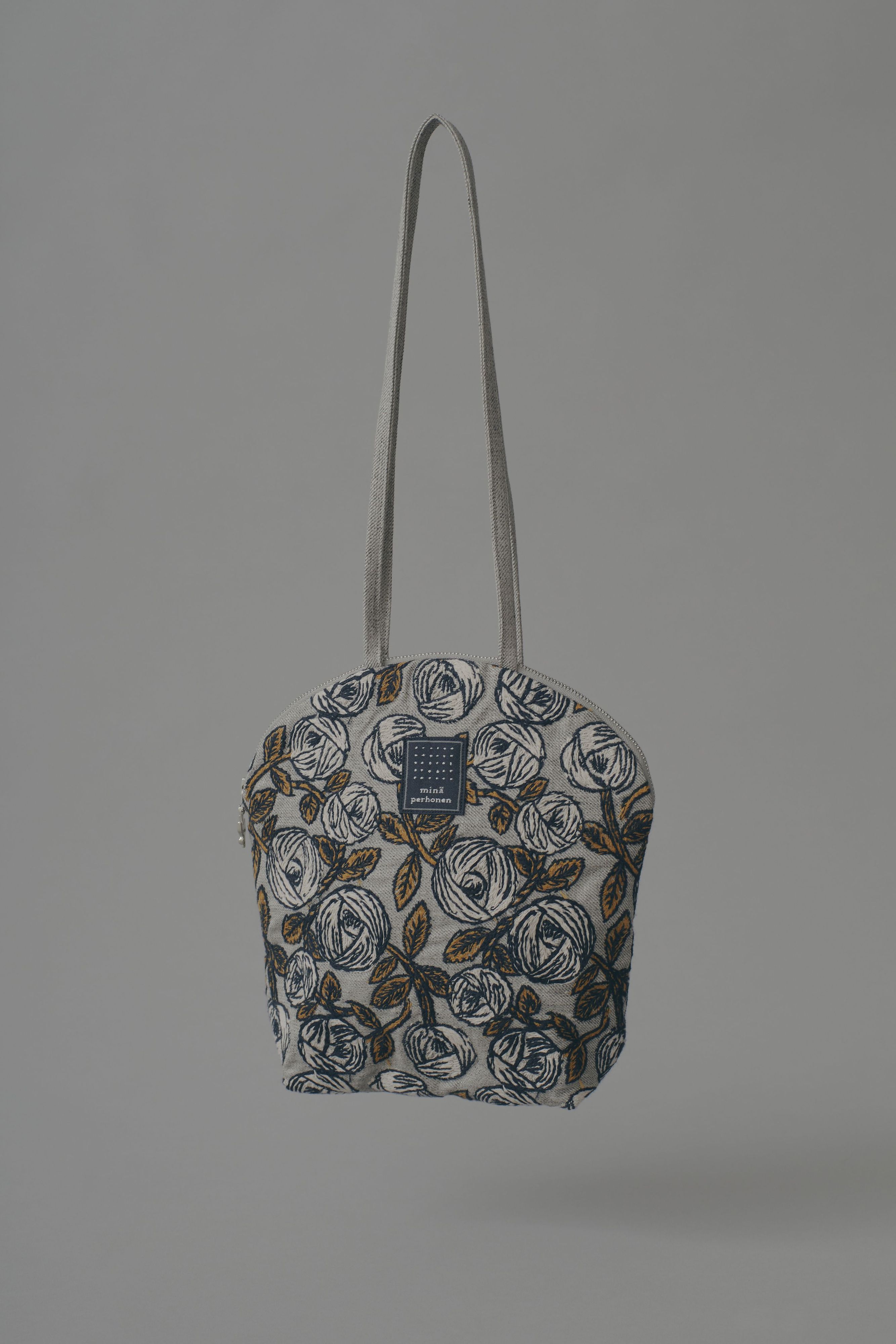 ミナペルホネン＊トートバッグ＊rosy ＋choucho＋pomppia ㊽ミナ