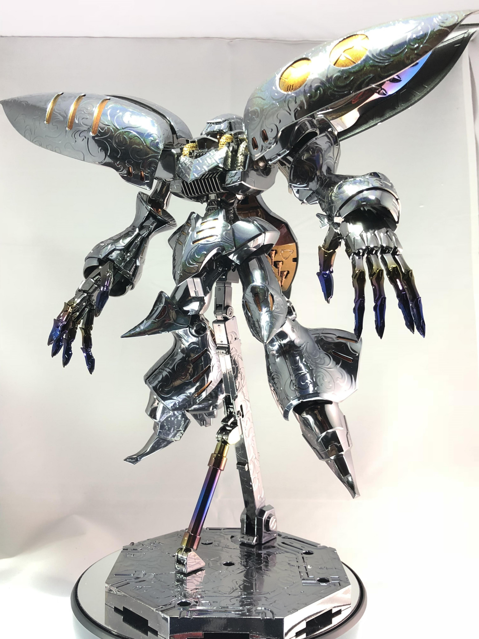 MGキュベレイダムド、エアブラシ・メッキ塗装｜kシェパードさんの