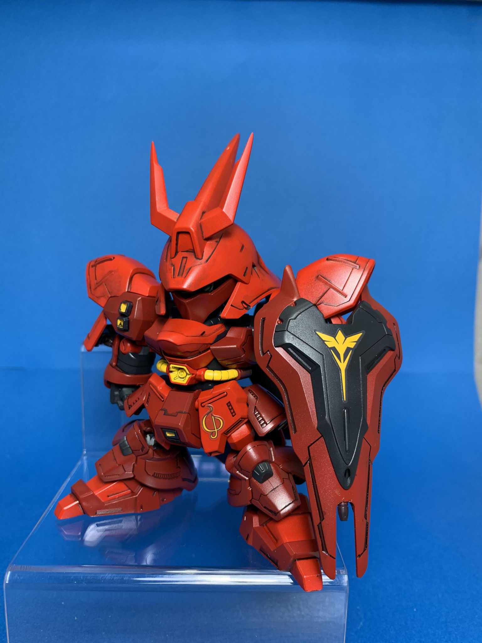 クロスシルエット風サザビー｜りょうちんさんのガンプラ作品｜GUNSTA