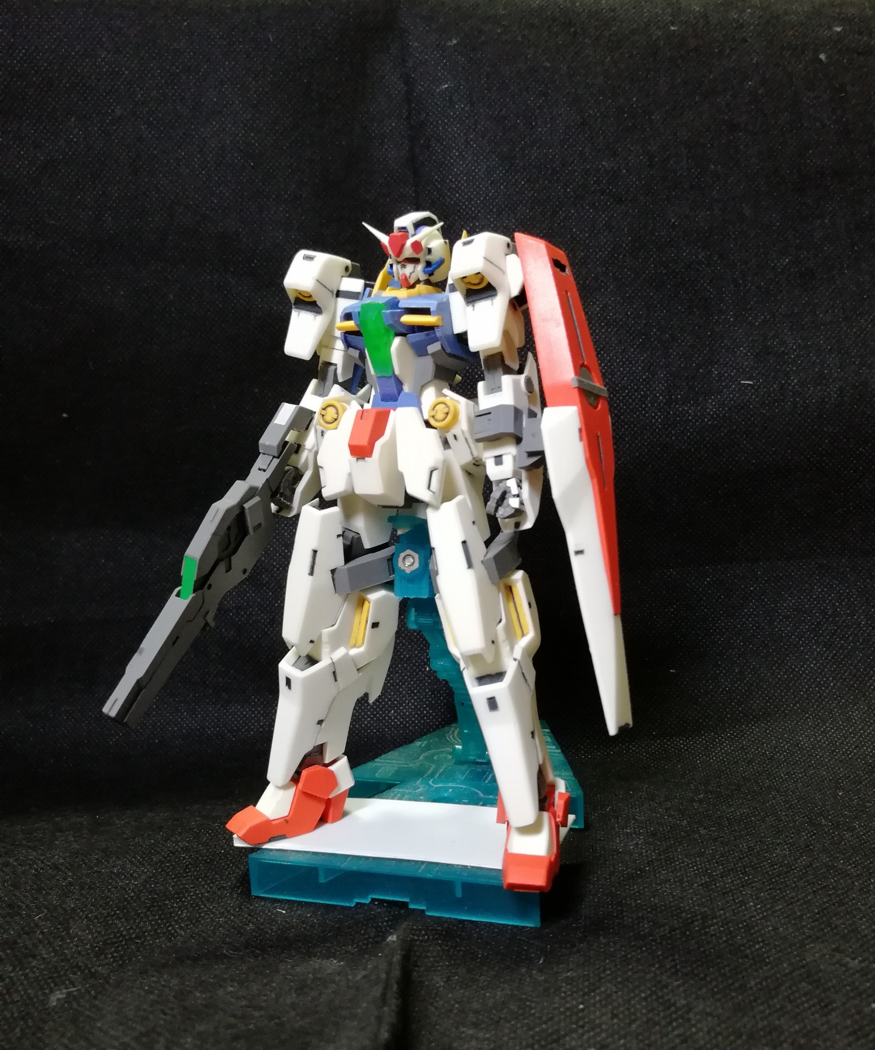 ガレージキット】ガンダムプルトーネ 1/144｜ブールさんのガンプラ作品