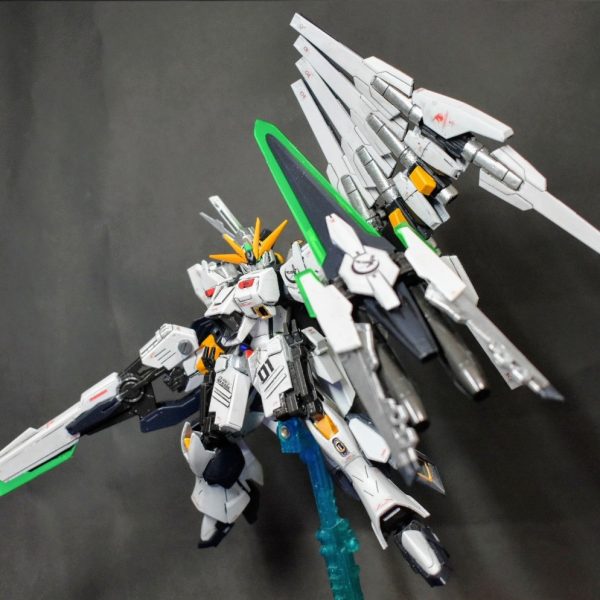 HG リバーシブルガンダム｜めーふらさんのガンプラ作品｜GUNSTA