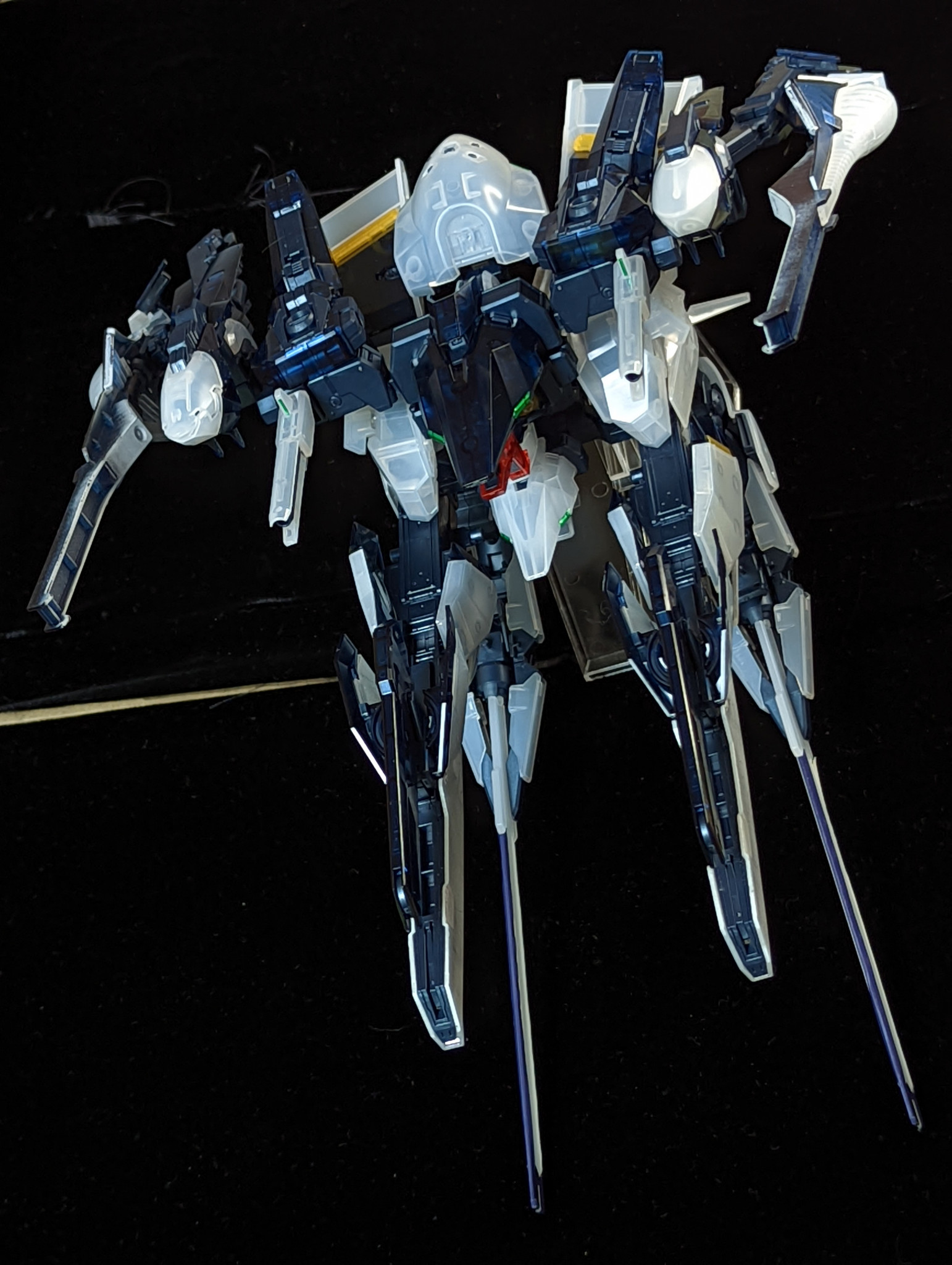 HG 1/144 ガンダムTR-6[ハイゼンスレイII・ラー] [クリアカラー]ほぼ