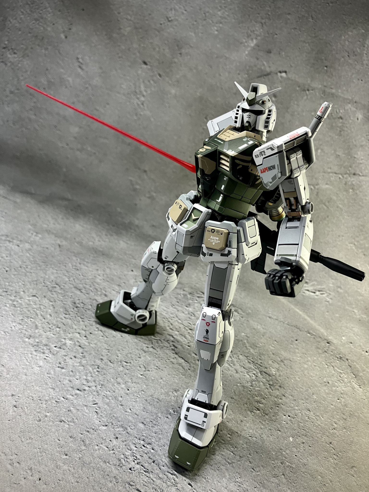 MG ガンダム AAPE RX-78-2 GUNDAM GRN-CAMO AAPE BY A BATHING APE