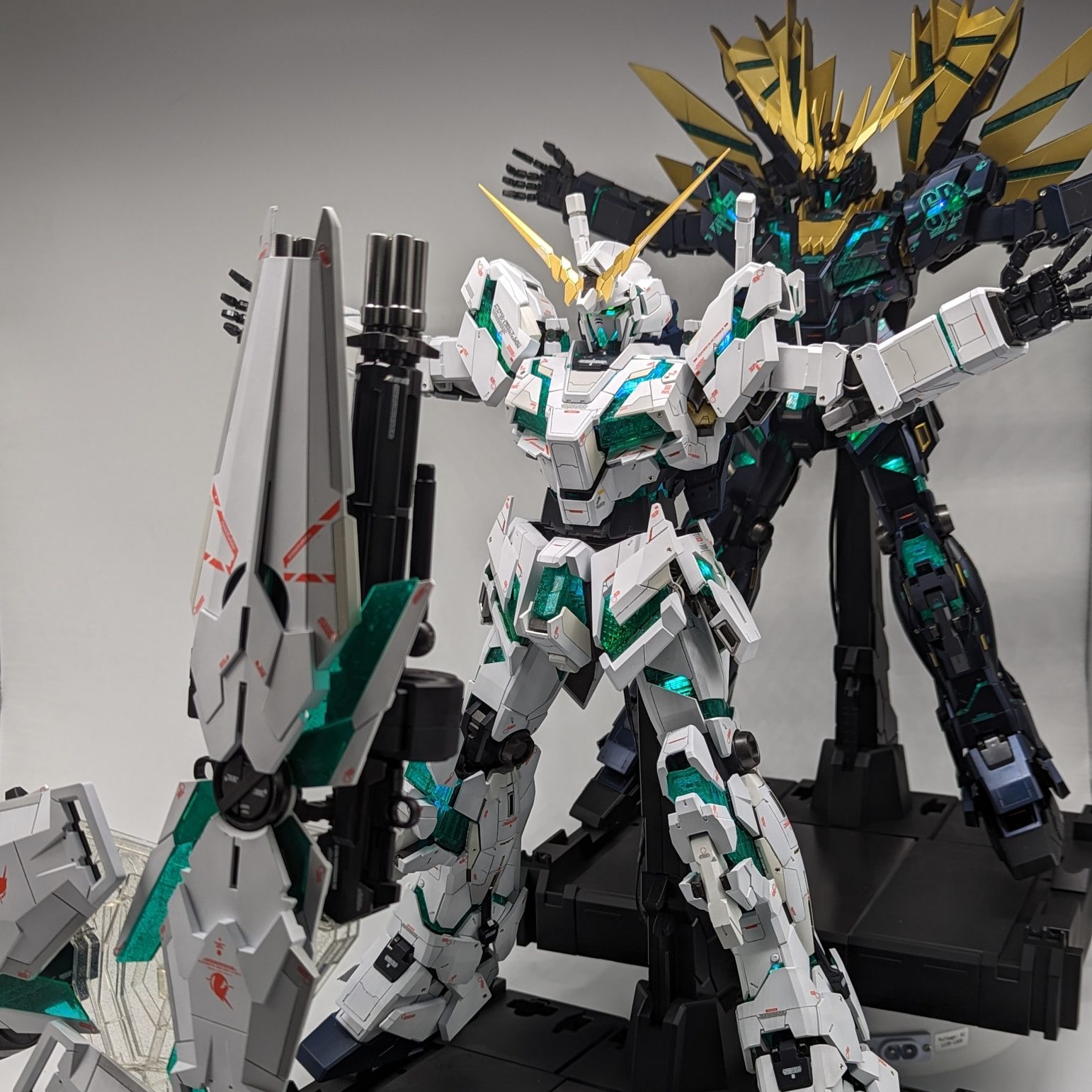 PGユニコーン、バンシィ最終決戦名場面再現｜kenshira0123さんの