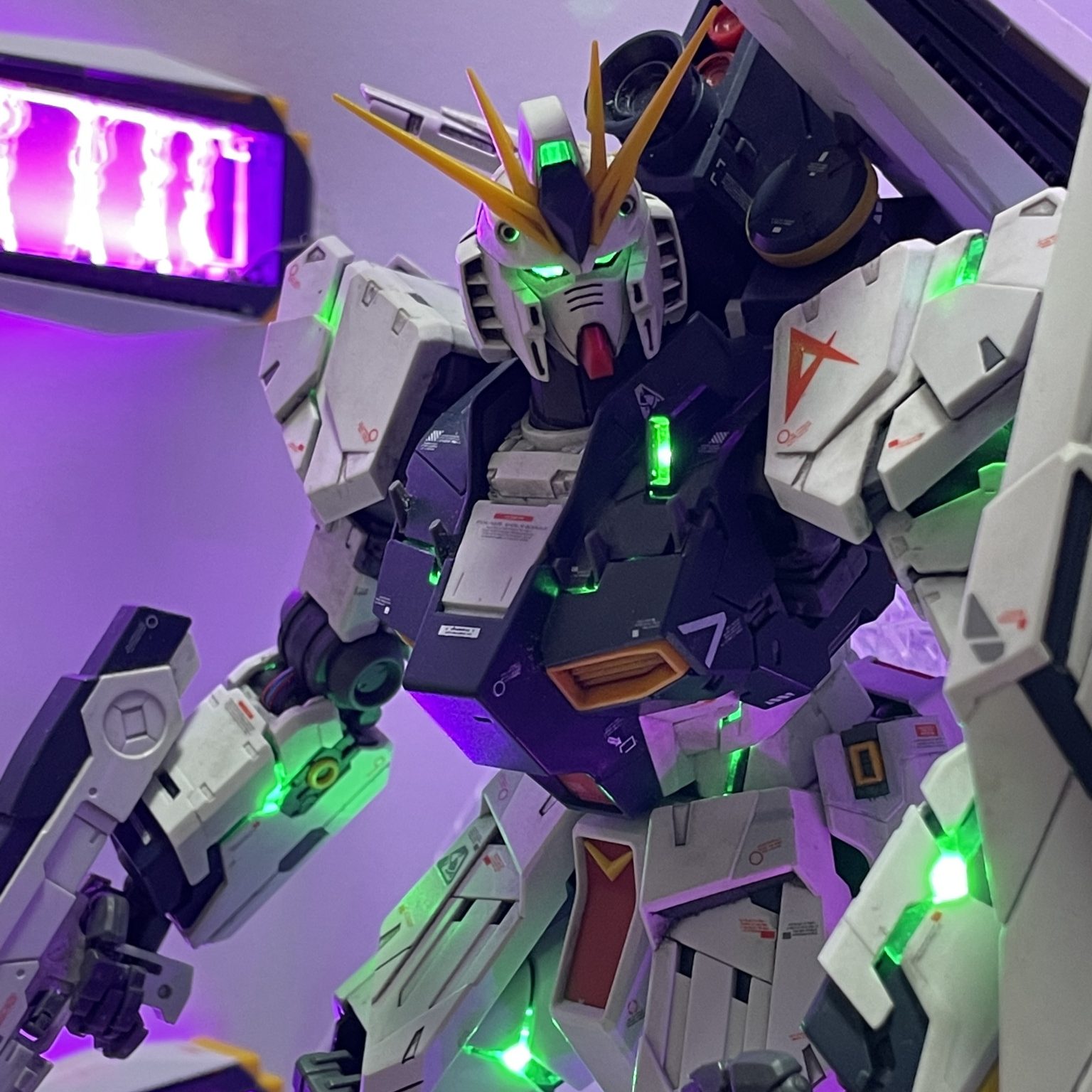 νガンダム サイコフレーム 発動｜戦国丸さんのガンプラ作品｜GUNSTA