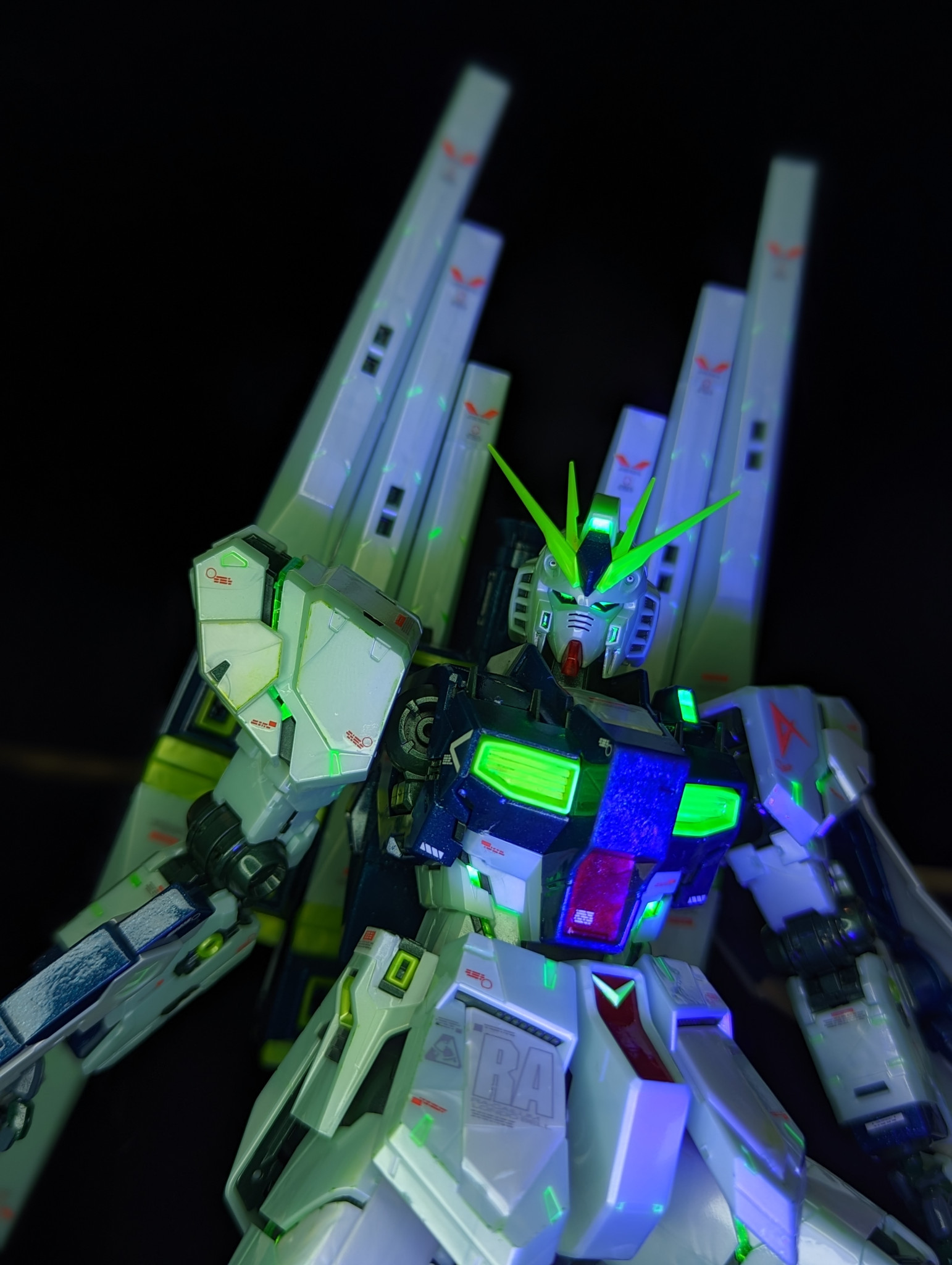 人の心の光〜福岡side-f限定サイコフレーム発動νガンダムに蛍光