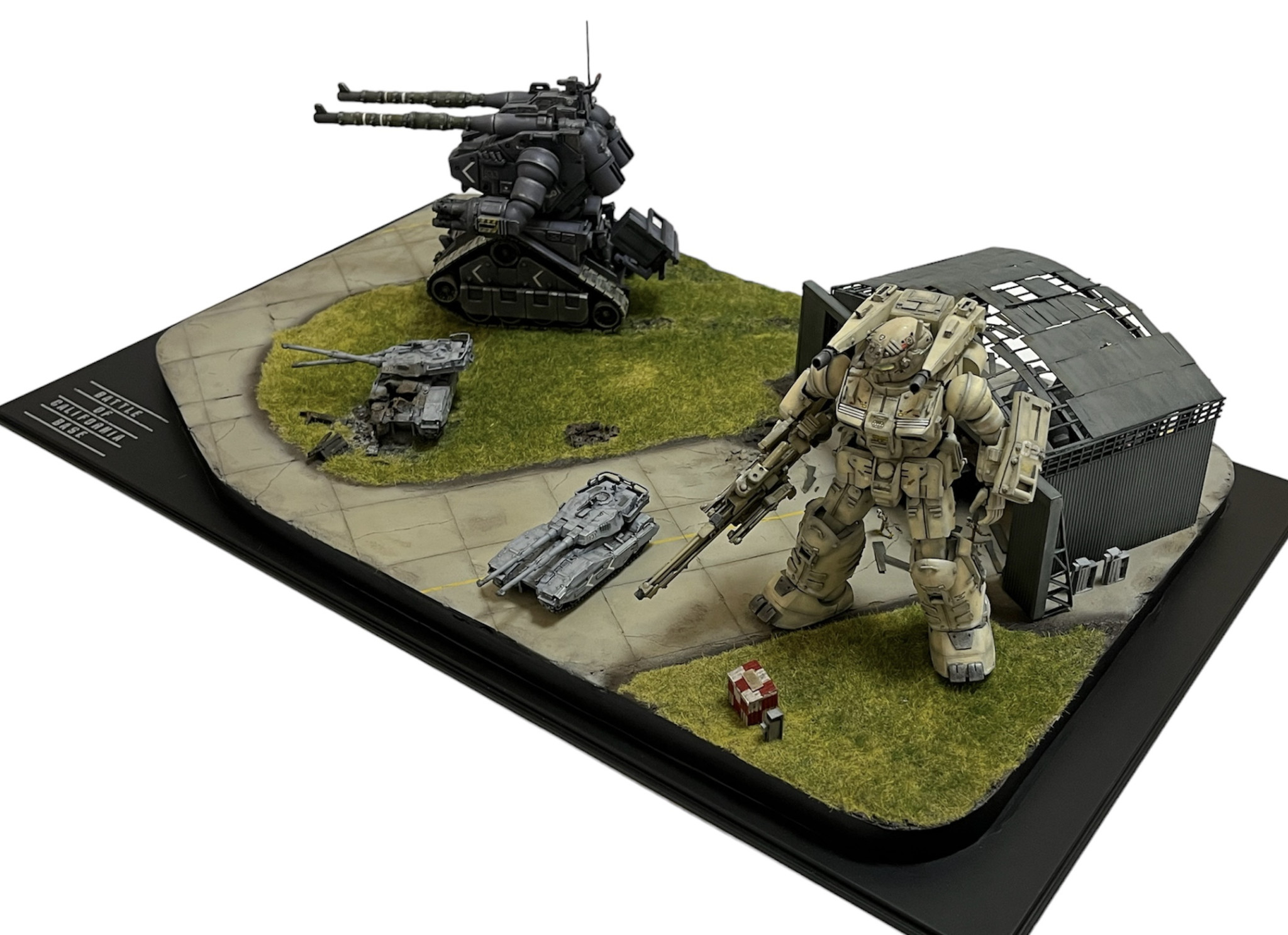 ジオラマ》「BATTLE OF CALIFORNIA BASE」｜RaMuShizuさんのガンプラ