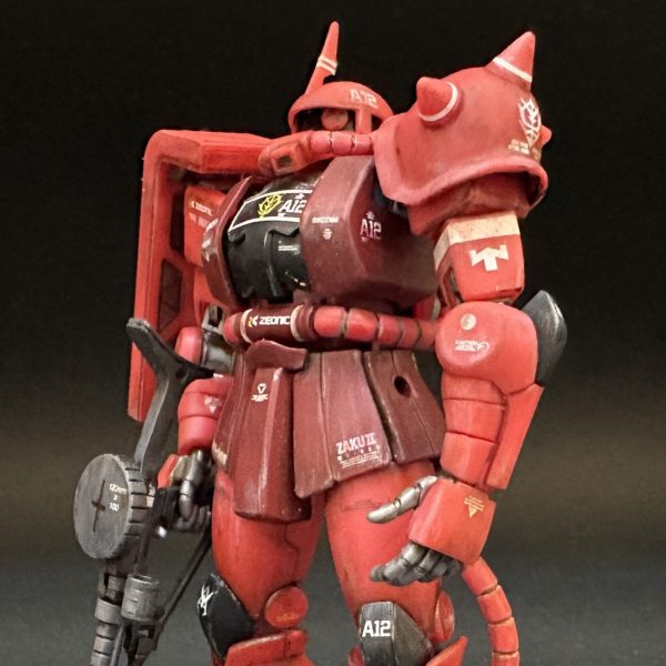 今月の成形色仕上げ 箱の絵に寄せてつくるシャア専用ザク 21stリアル