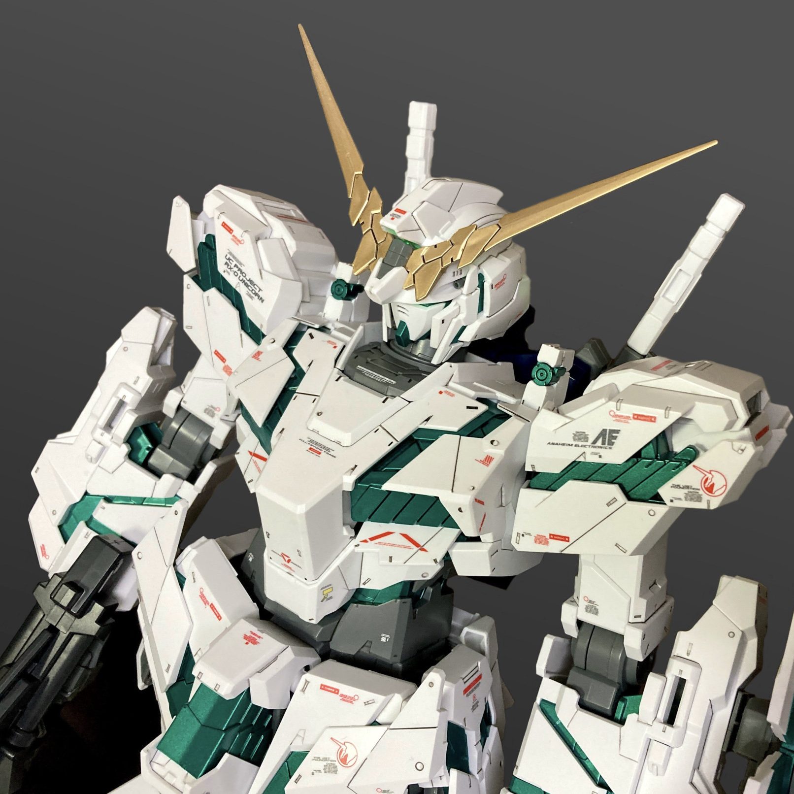 メガサイズ 1/48 ユニコーンガンダム｜ykmさんのガンプラ作品｜GUNSTA