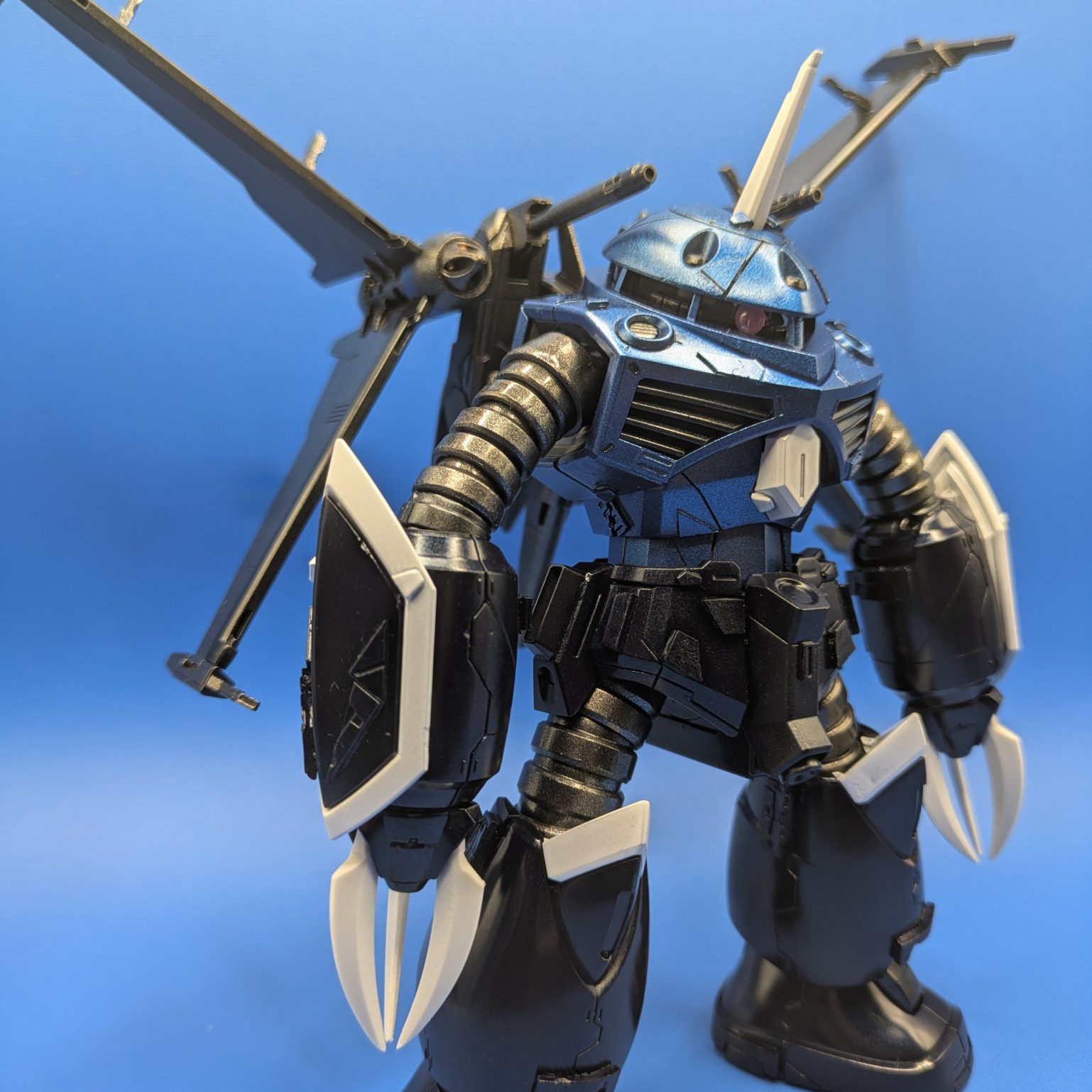 星街すいせい専用ズゴック｜Yuki🍡さんのガンプラ作品｜GUNSTA（ガンスタ）