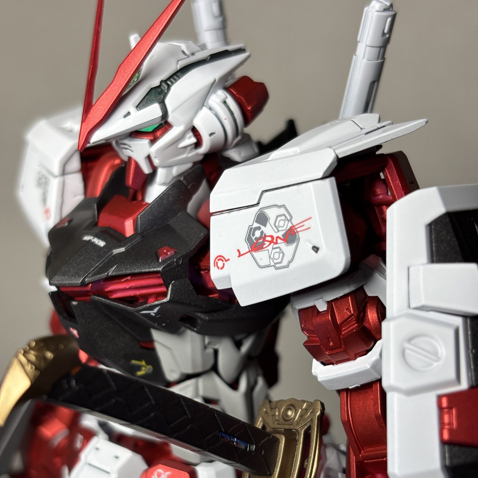 MG 1/100 ガンダムアストレイ レッドフレーム｜demitasseさんの
