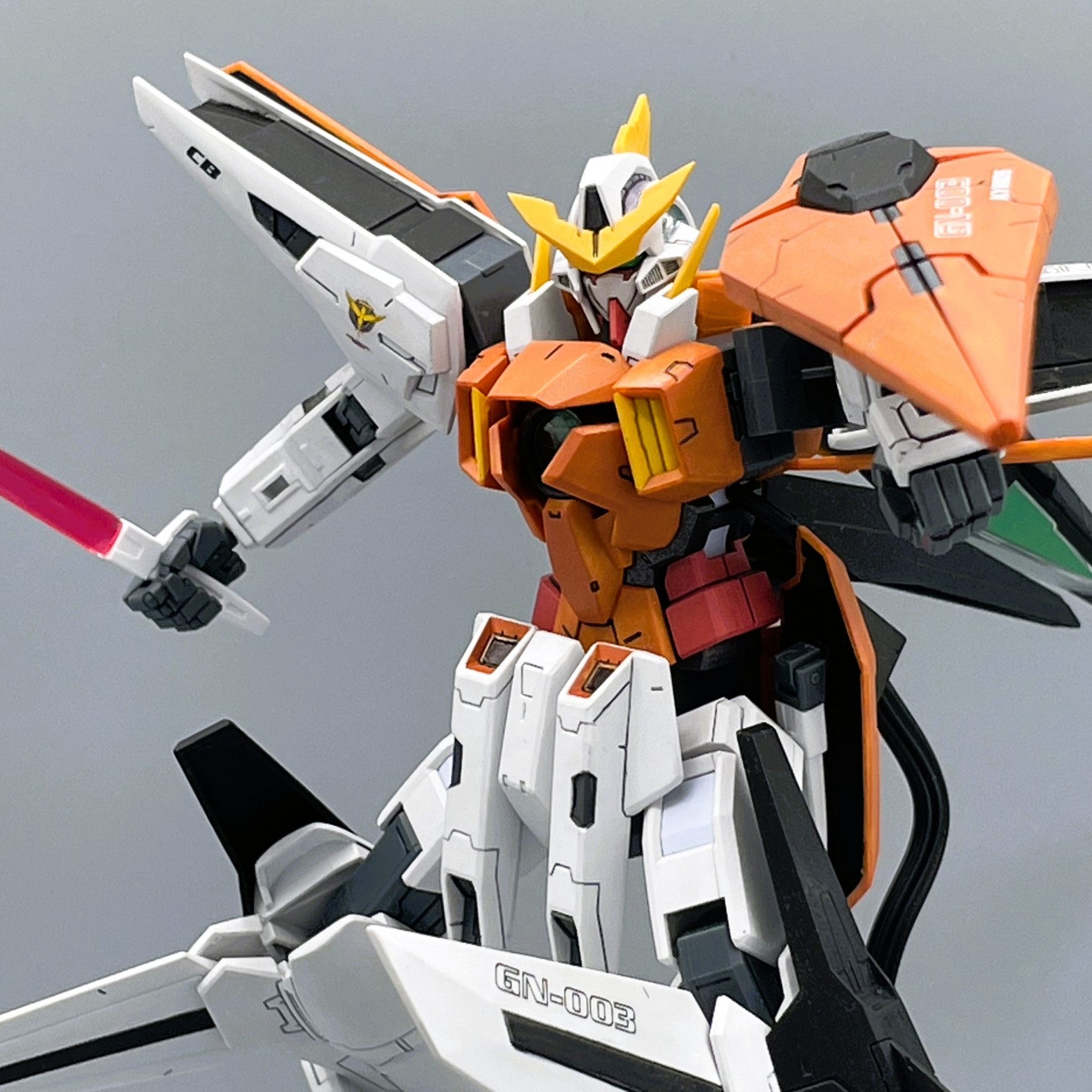 旧1/100】ガンダムキュリオス【筆塗り全塗装】｜キャンプラさんの