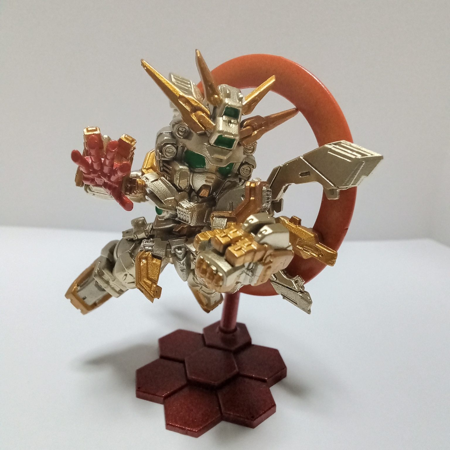 スペリオルディファイン ゴッドガンダム｜かずをさんのガンプラ作品