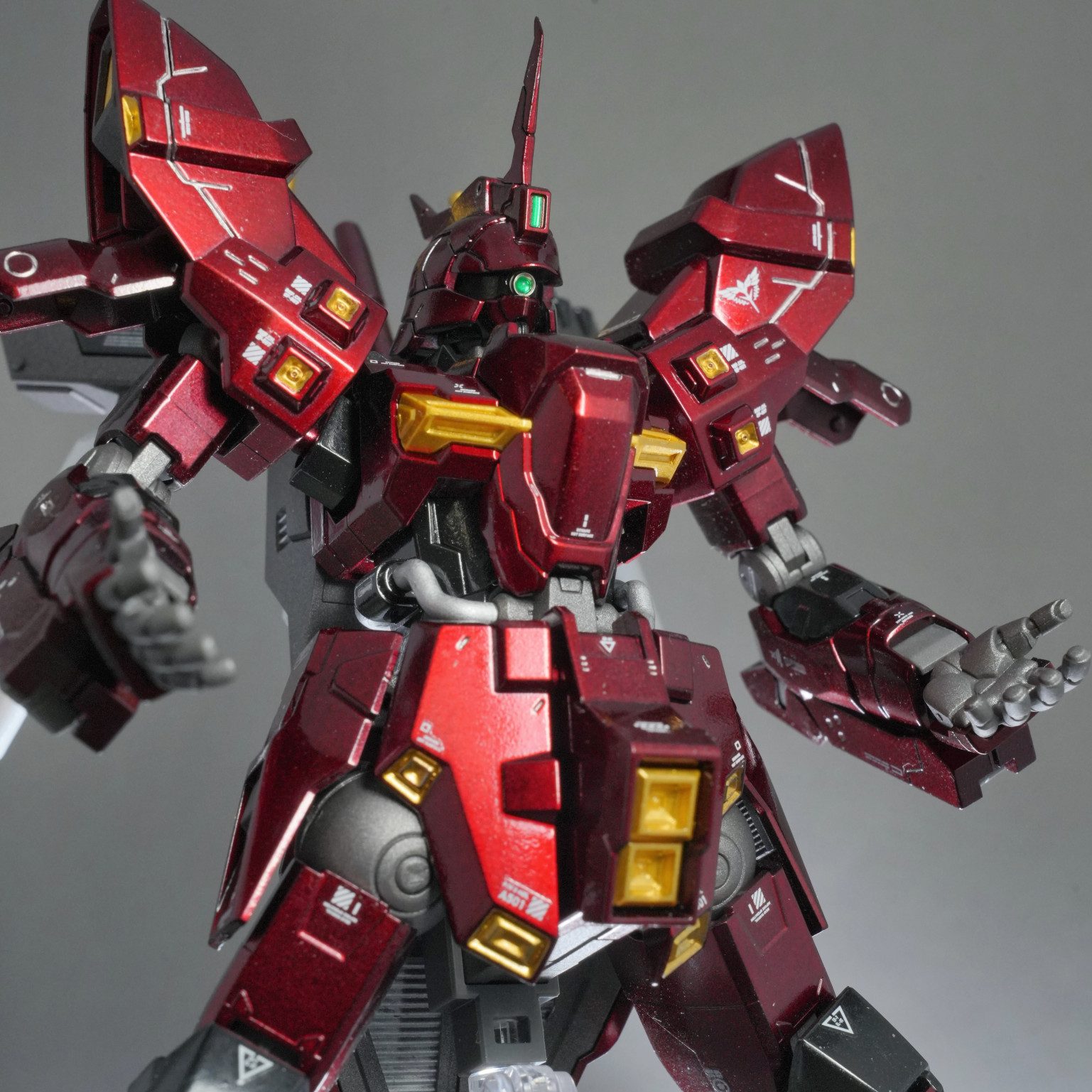 HG バルギル』 〜パールキャンディ塗装で理想の紅を！〜｜bossbossさん