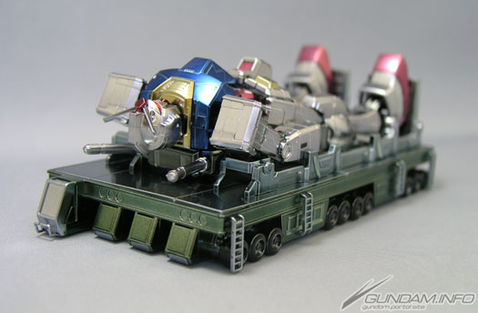 ガンプラEXPO限定「HGガンダムVer.G30th＆EXガンダムトレーラー