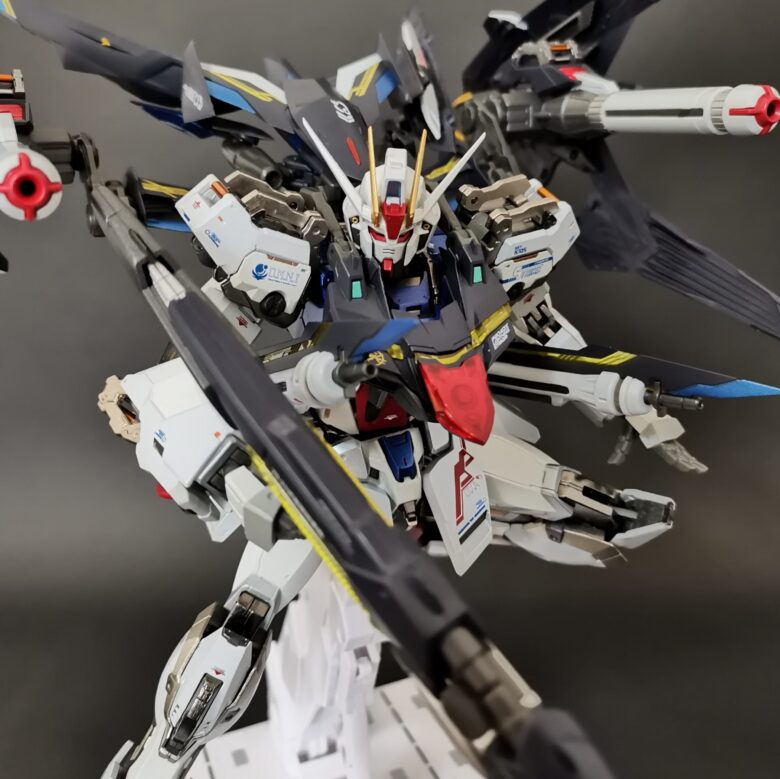 METAL BUILD(メタルビルド) ライトニングストライカー レビュー