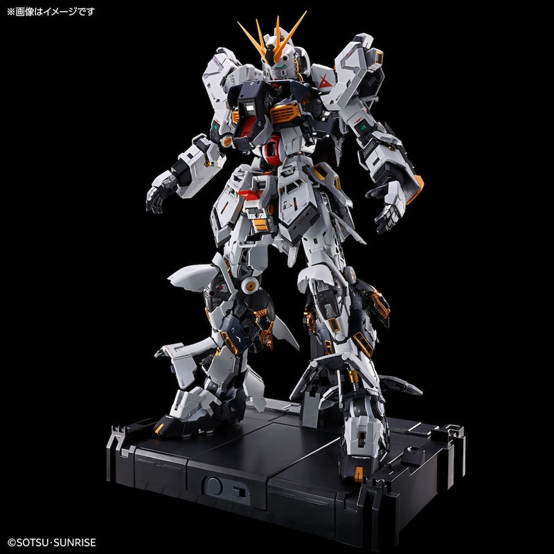 PG ν Gundam / Nu Gundam Unleashed 1/60 – GUNNZO