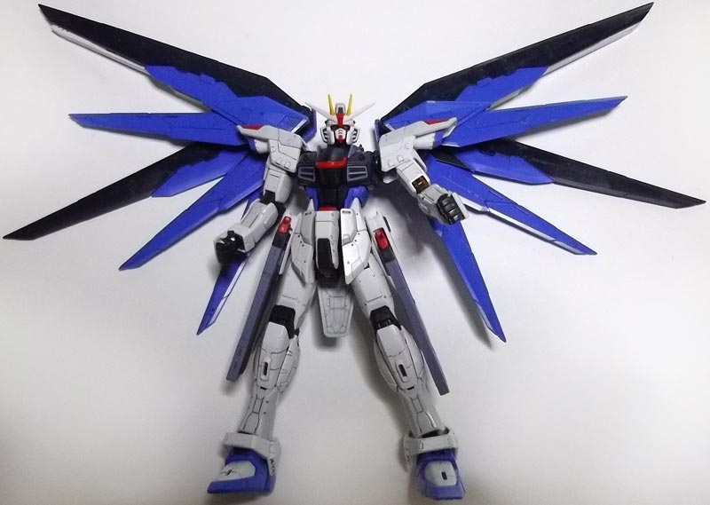 RG フリーダム ガンダム（1/144）の製作・作り方。ガンプラ120%!