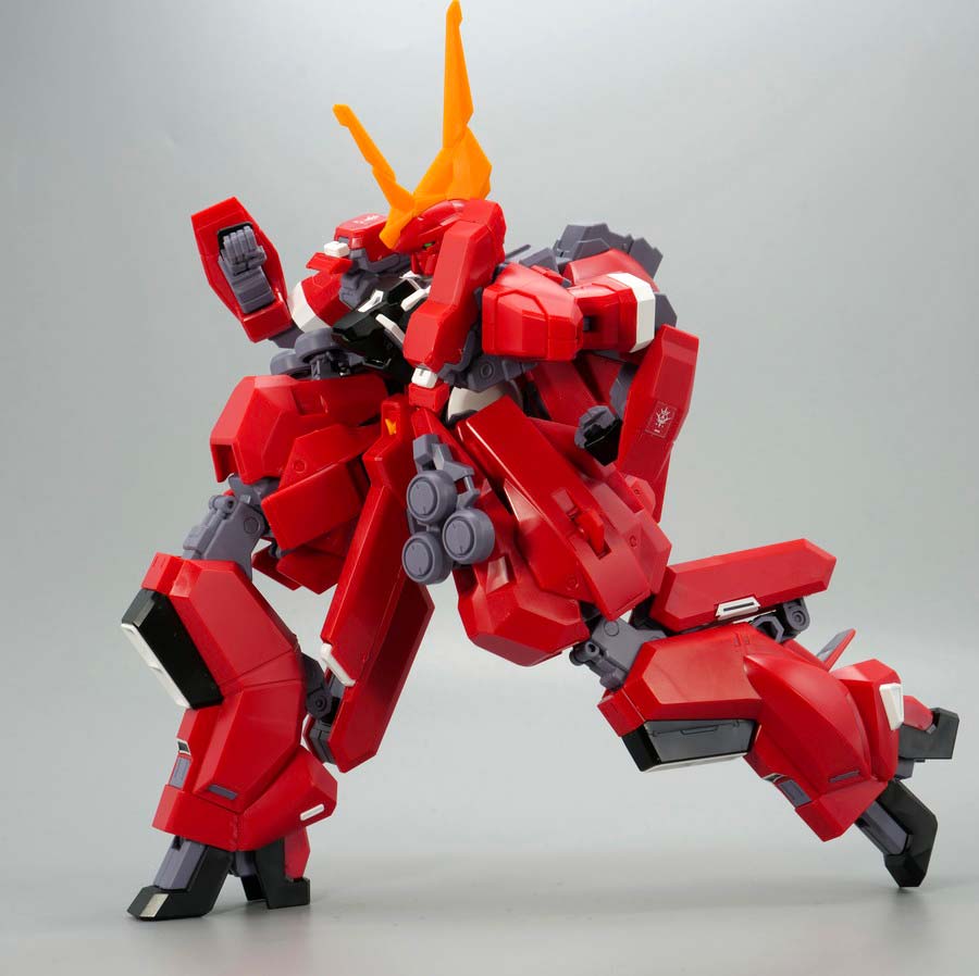 ガンプラ】HGUC 1/144 ガンダムTR-6[バーザムII]レジオン鹵獲仕様