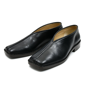 LEMAIRE（ルメール）FLAT PIPED SLIPPERS ラムレザーフラットシューズ
