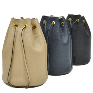 Felisi（フェリージ）シュリンクレザードローストリングバッグ 20/87/1