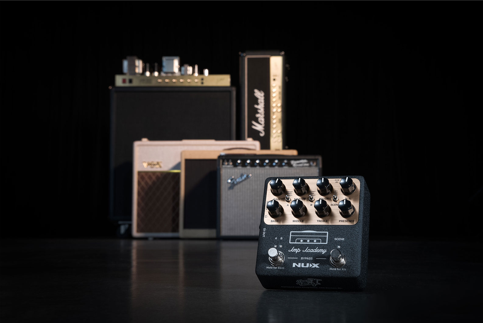 NUXより、6つの伝説的なアンプのサウンドを再現した多機能なアンプ