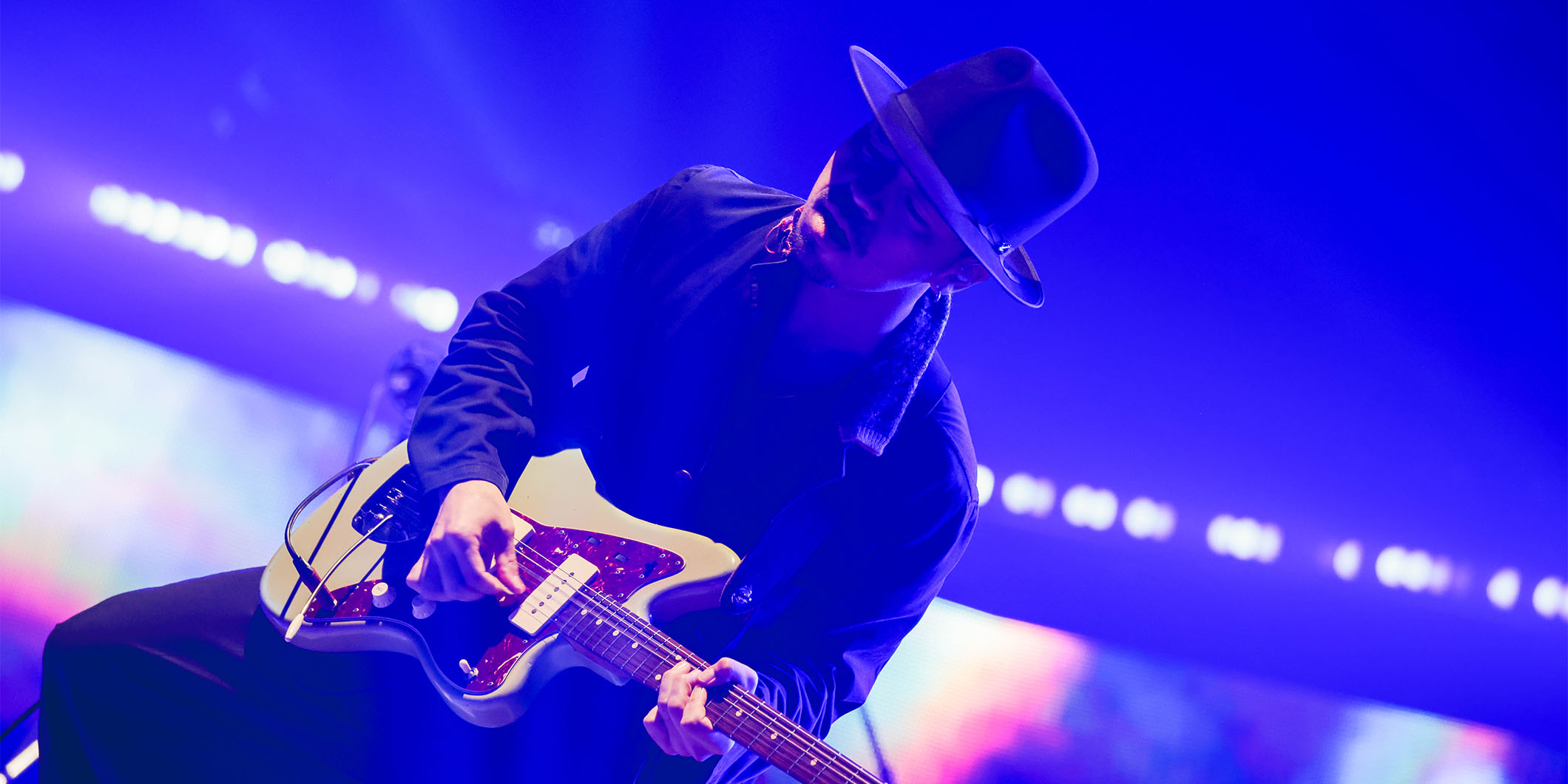 クリープハイプの“原点”を感じさせる新作EP 小川幸慈の色彩豊かな