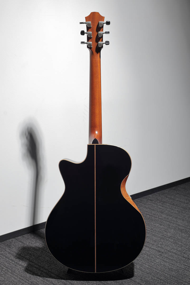 UK（MOROHA）のシグネチャー・モデルである新たな愛器Furch／FG01を