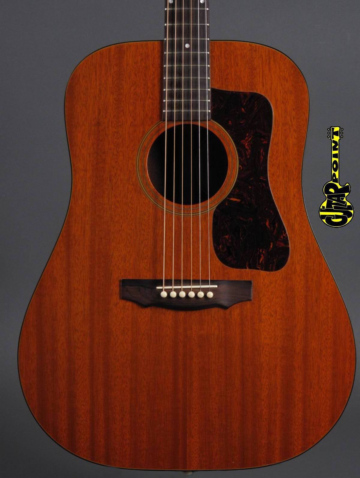 1971 Guild D-25 – Natural – GuitarPoint