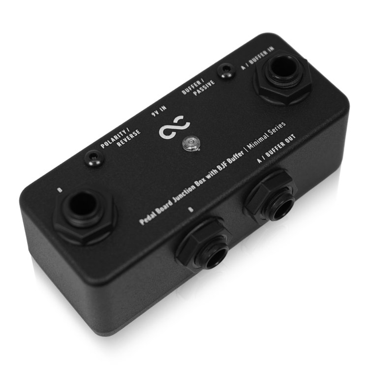 One Control Pedal Board Junction Box with BJF Buffer｜優れた