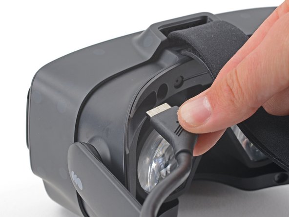 Valve Index ヘッドセット テザーとトライデントケーブルの交換