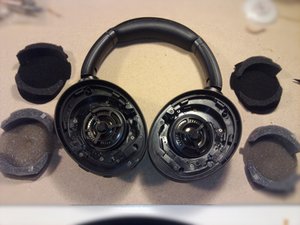 Sony WH-1000XM3 修理のヘルプ: 自分で修理する方法を学ぶ