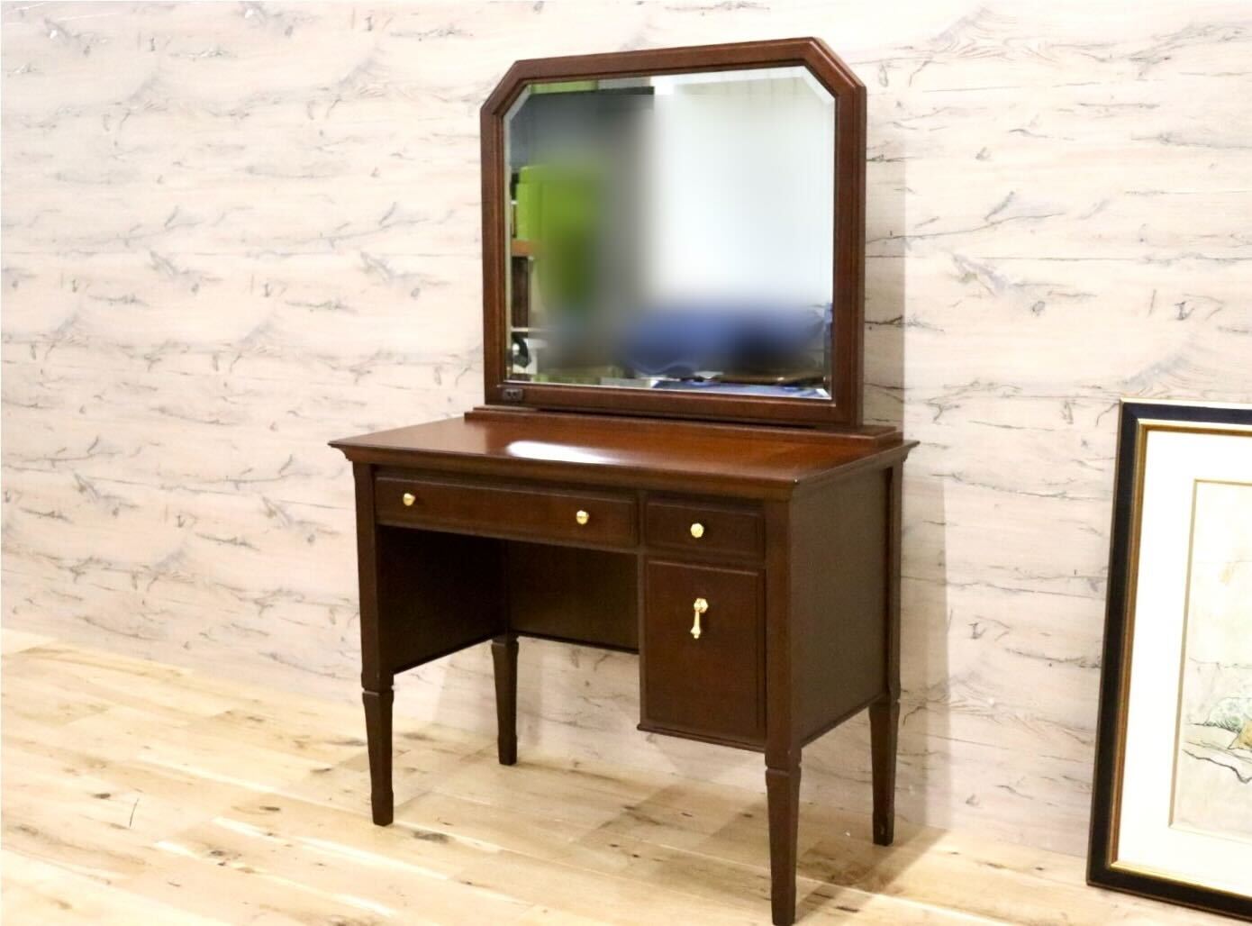 IMG_2223.jpg?crop=center&