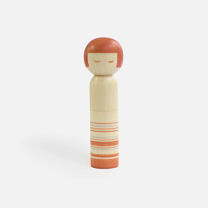 cohana Kokeshi container with needle コハナ こけしの針入れ – gute