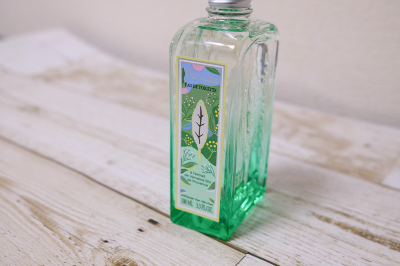 ロクシタンのオードニンファがやってきた♪ | あずきとくるみの鼻ツン日記