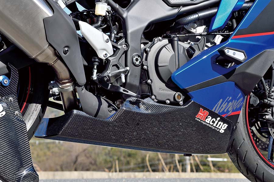 マジカルレーシング ZX-4R SE（KAWASAKI ZX-4R SE） | ヘリテイジ