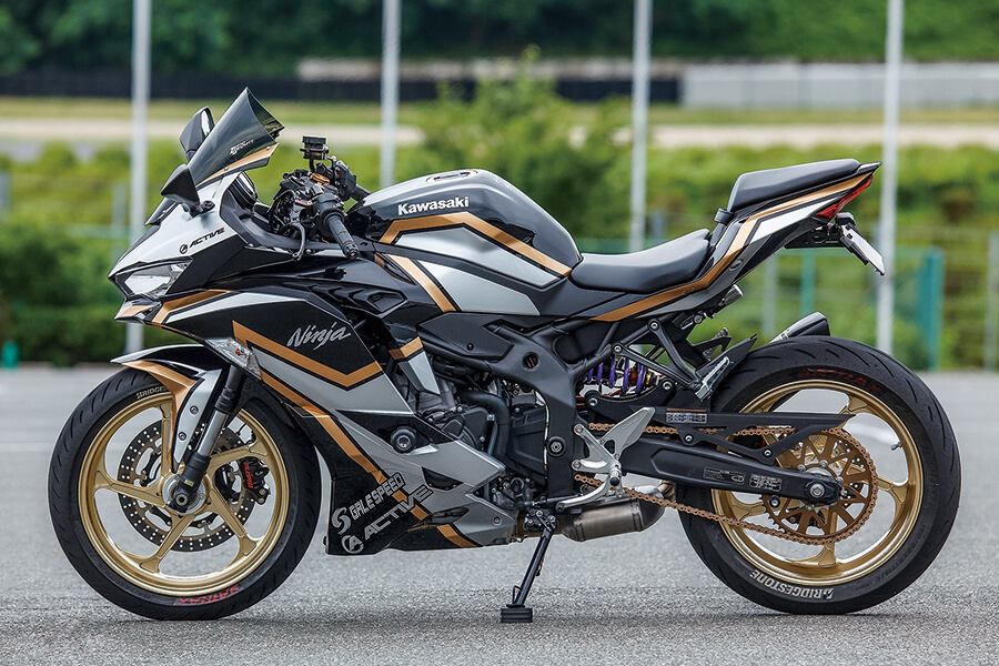 アクティブNinja ZX-25R（カワサキNinja ZX-25R） | ヘリテイジ