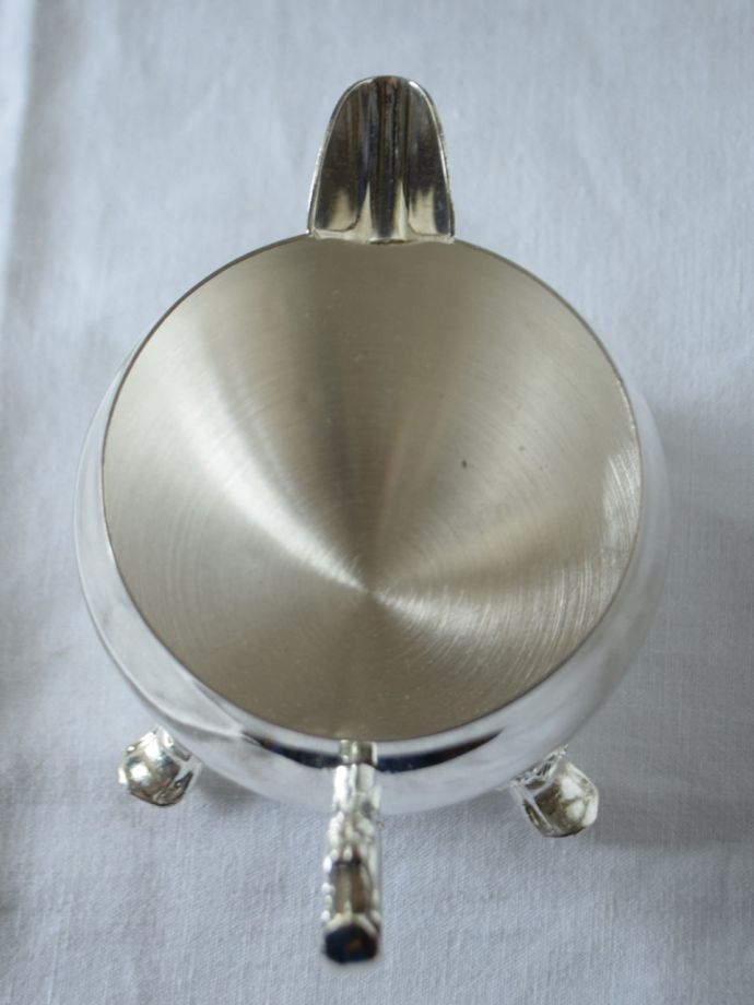 英国製シルバープレートのミルクポット、アンティークのミルク