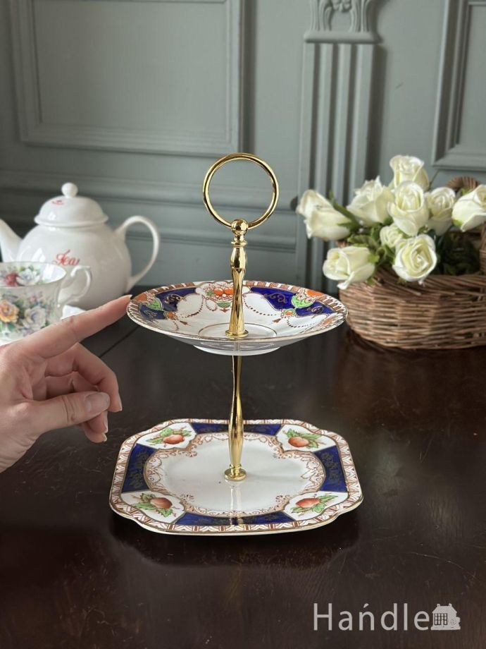 イギリスから届いたアンティーク皿、イマリパターンのケーキスタンド(m