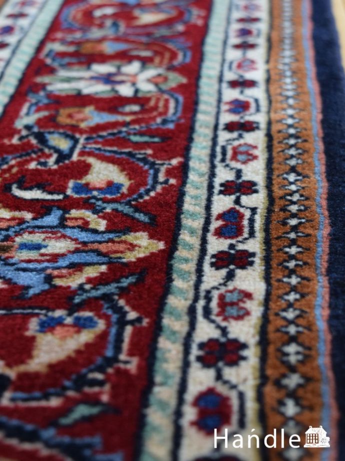 ビンテージのサルーク（Saroogh）の鉄の絨毯、とっても美しいペルシャ