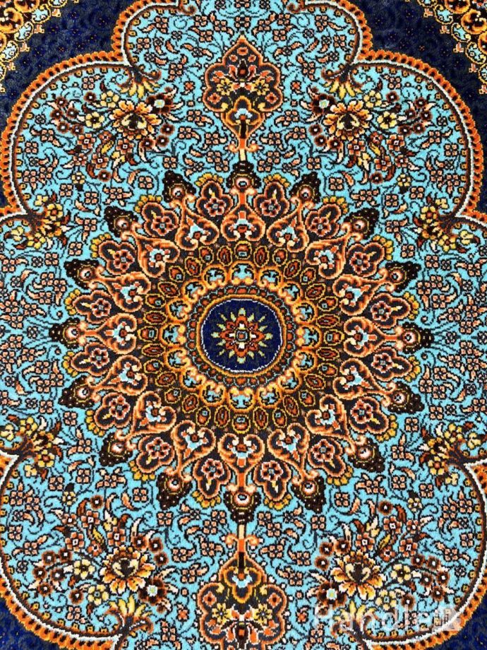 クムシルクのおしゃれなペルシャ絨毯、高級感漂う美しいシルクの絨毯(m