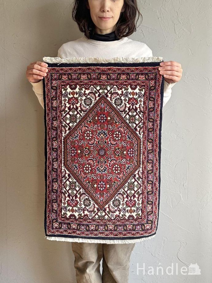 玄関マットに使えるペルシャ絨毯、ザンジャーンのおしゃれな手織りの